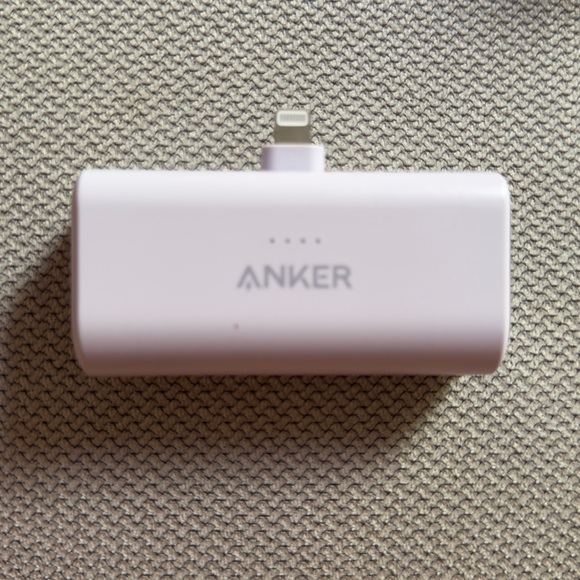 Anker Nano Power Bank with Built-in Lightning Connector - Picture 2 of 6